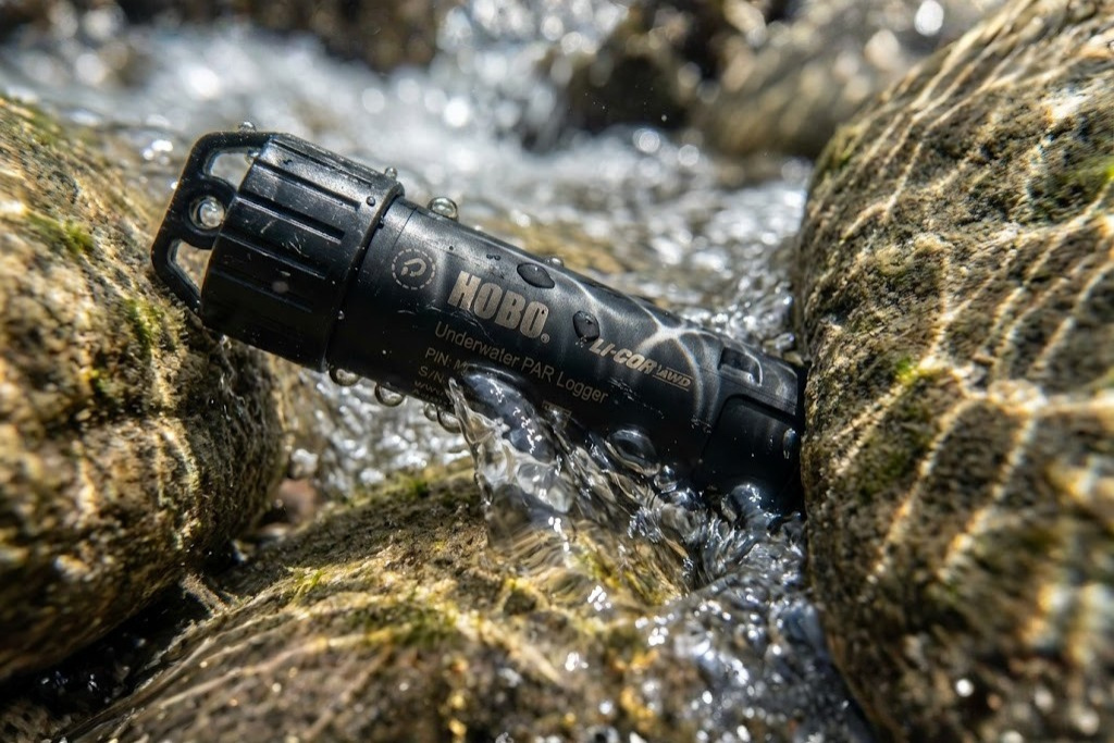 Water quality monitoring device