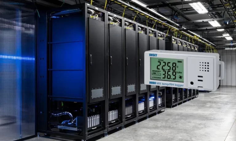 data logger suhu ruang server