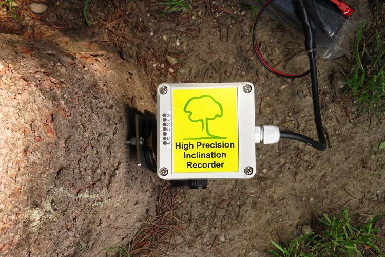 DynaTree Root and Trunk Testing System